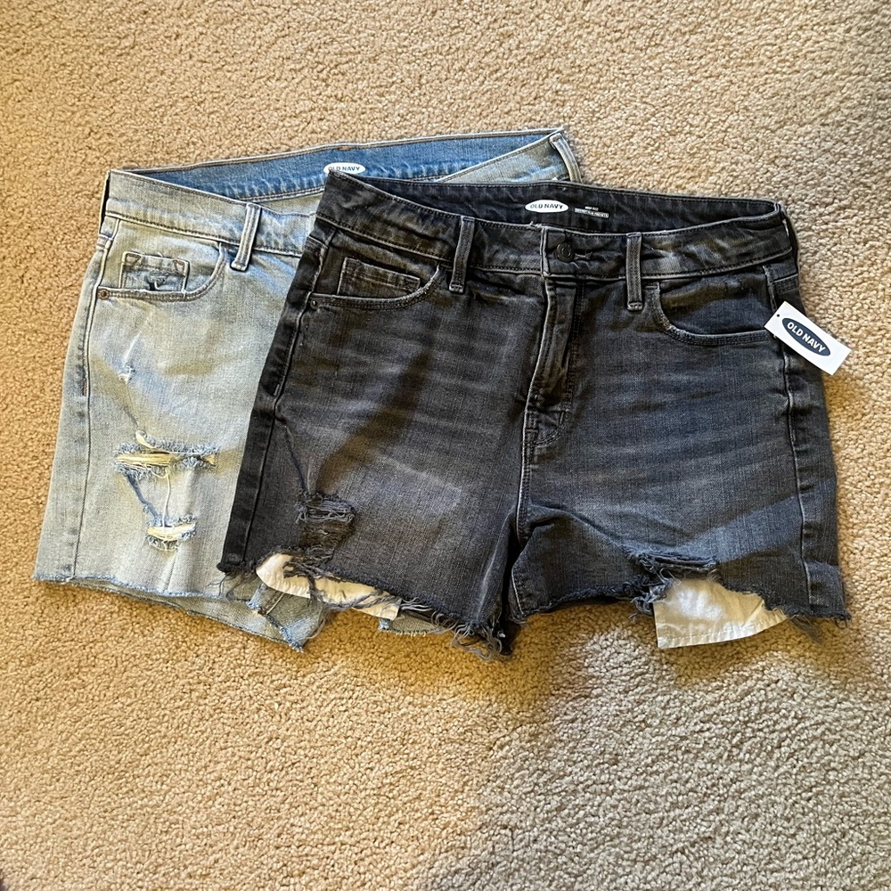 2 New Old Navy Distressed Short